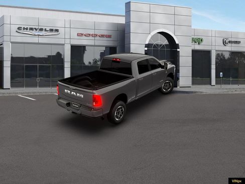 New 2026 RAM 2500 Laramie AWD/4WD image 5