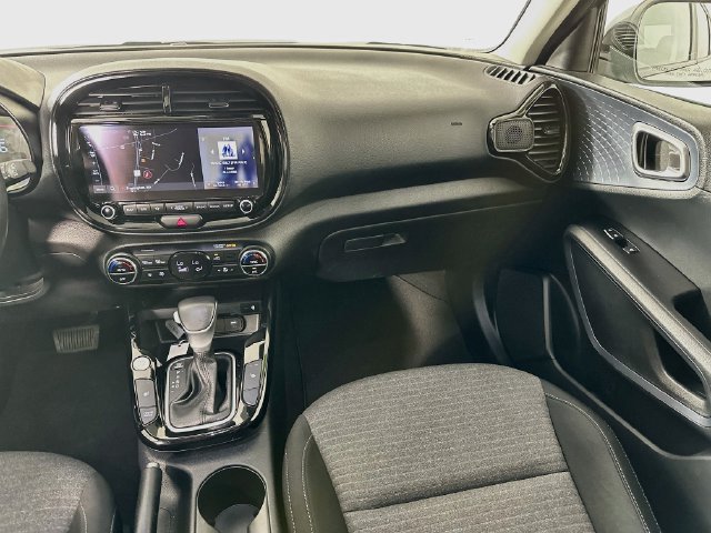 Used 2023 Kia Soul EX FWD image 28
