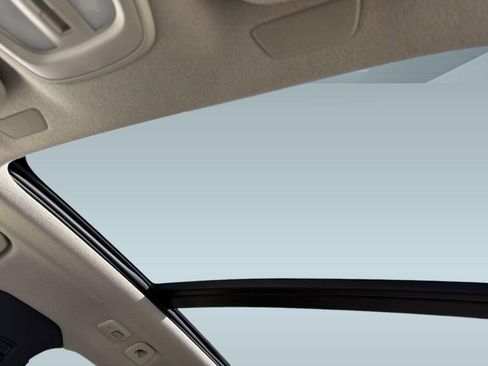 Certified 2023 Volvo XC40 B5 Plus w/ Protection Package Premier image 15