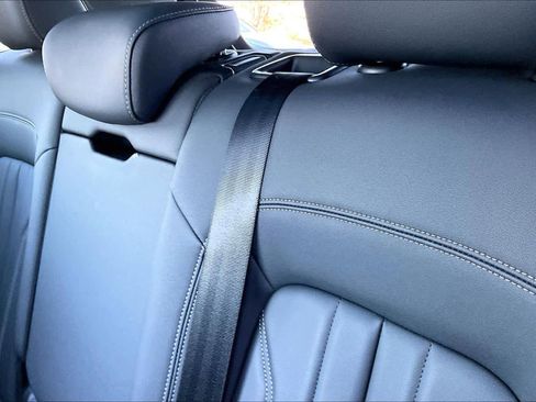 Used 2023 Audi Q5 2.0T Premium Plus w/ Premium Plus Package image 12