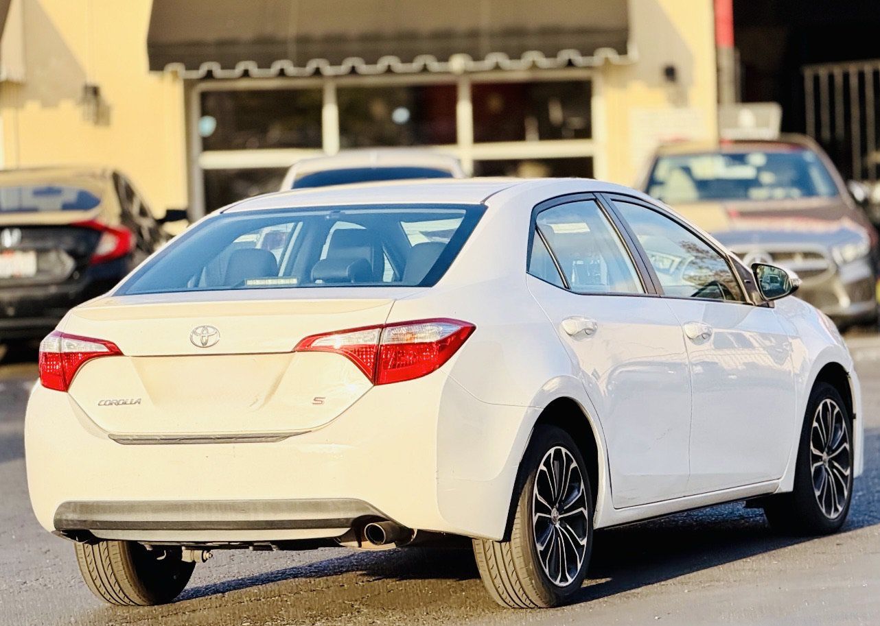Used 2015 Toyota Corolla S FWD image 6