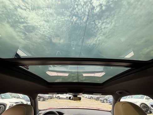 Used 2024 Volkswagen Atlas Cross Sport SE w/ Panoramic Sunroof Package AWD/4WD image 23