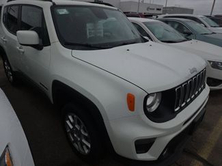 Used 2019 Jeep Renegade Latitude w/ Cold Weather Group video 1