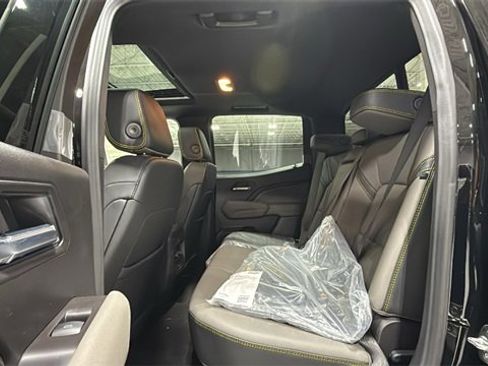 New 2026 Chevrolet Colorado ZR2 w/ Technology Package image 13