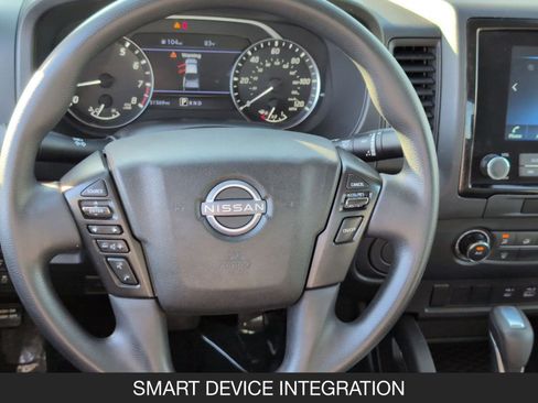 Certified 2022 Nissan Frontier S image 12