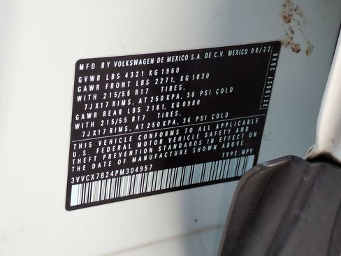 Used 2023 Volkswagen Taos S FWD image 31