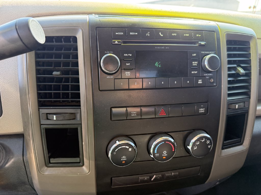 Used 2010 Dodge Ram 2500 Truck ST w/ ST Popular Equipment Group AWD/4WD image 4