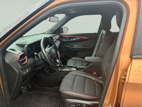Used 2024 Chevrolet TrailBlazer RS w/ Convenience Package AWD/4WD image 49