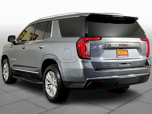 Used 2022 GMC Yukon SLT w/ SLT Luxury Package image 11