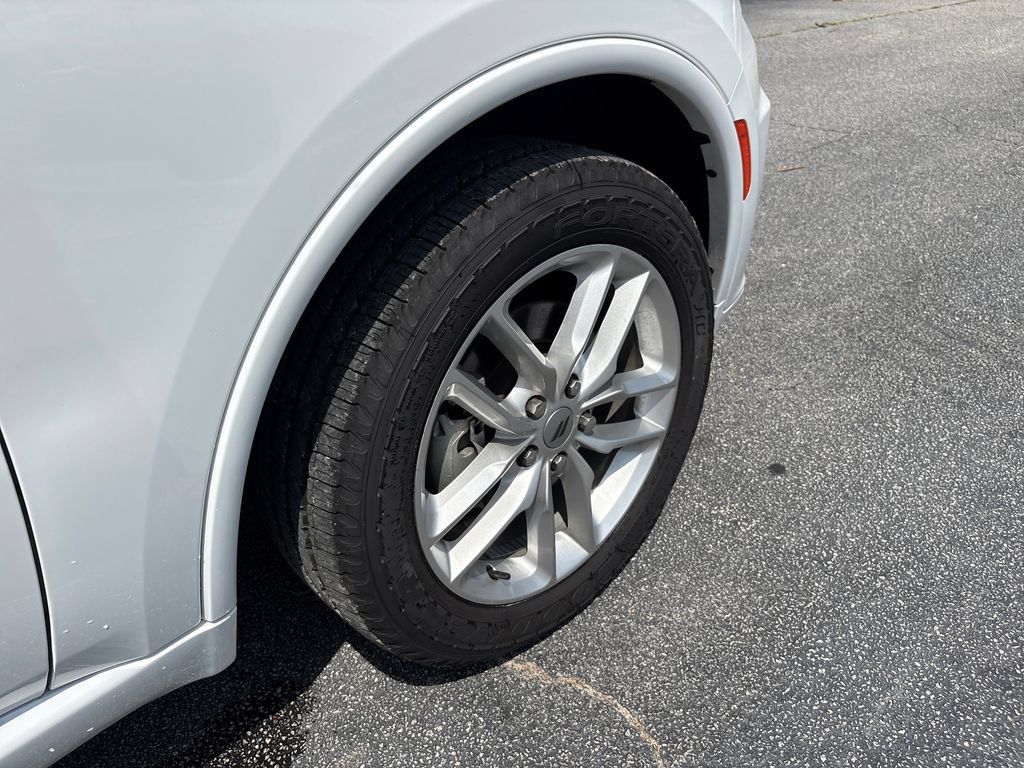 Used 2023 Dodge Durango GT AWD/4WD image 31