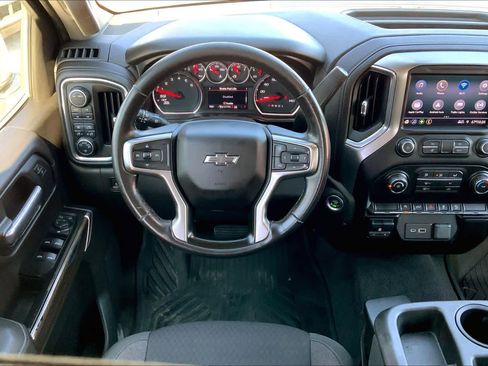 Used 2020 Chevrolet Silverado 1500 LT Trail Boss image 6
