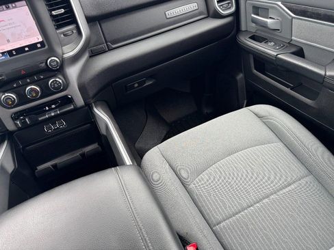 Used 2022 RAM 2500 Big Horn w/ Level A Equipment Group image 15