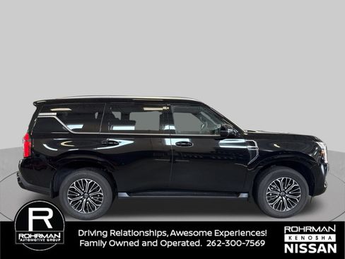 Certified 2025 Nissan Armada SL w/ Captain's Chari Seat Package AWD/4WD image 7