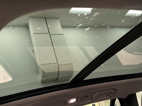 New 2026 Volvo V60 B5 Cross Country Plus w/ Climate Package image 25