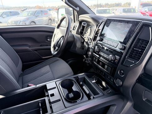 Certified 2023 Nissan Titan SV w/ SV Convenience Package image 19