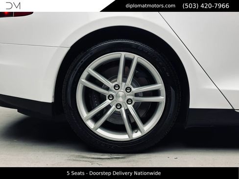 Used 2013 Tesla Model S RWD image 39