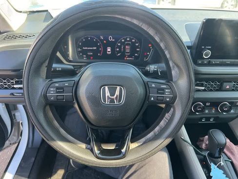 Used 2023 Honda Accord EX image 21