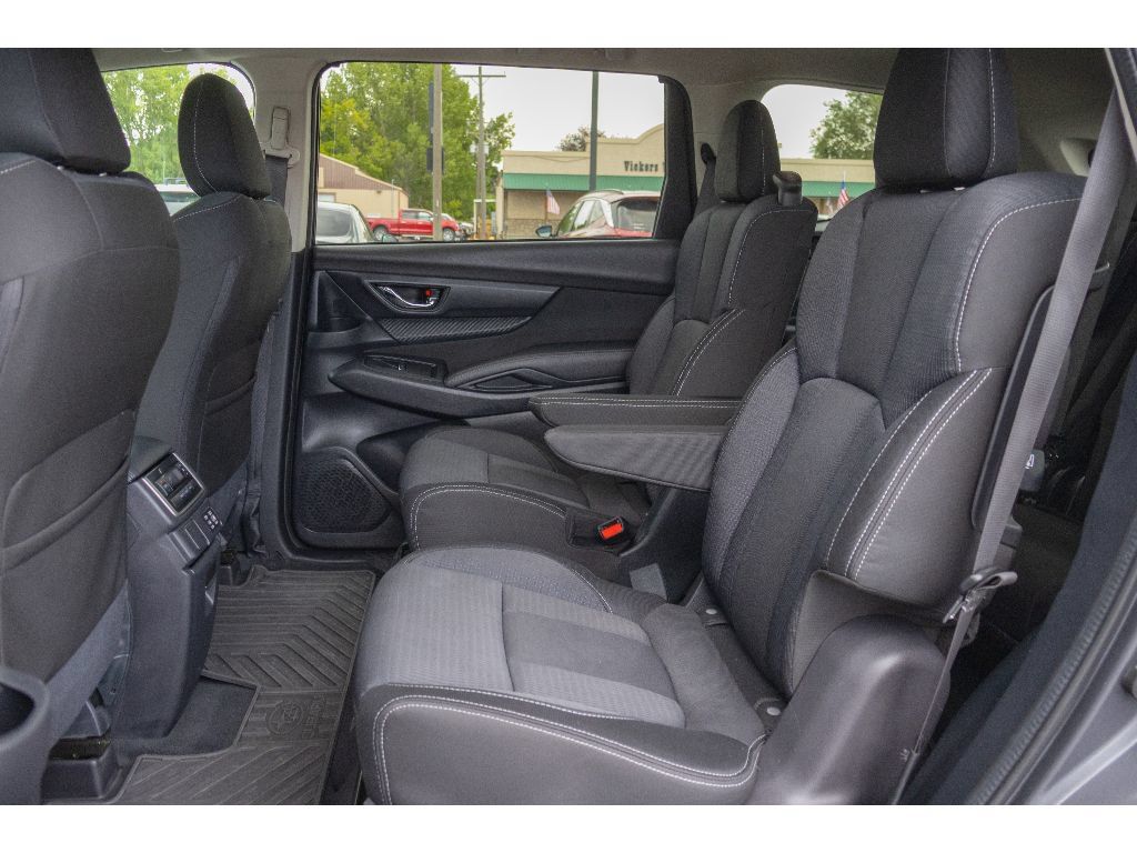 Used 2025 Subaru Ascent Premium AWD/4WD image 13
