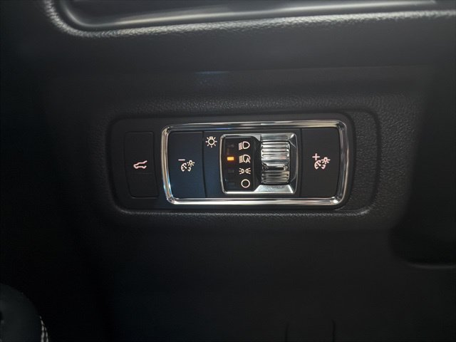 Used 2022 Lincoln Corsair Reserve w/ Elements Package AWD/4WD image 27