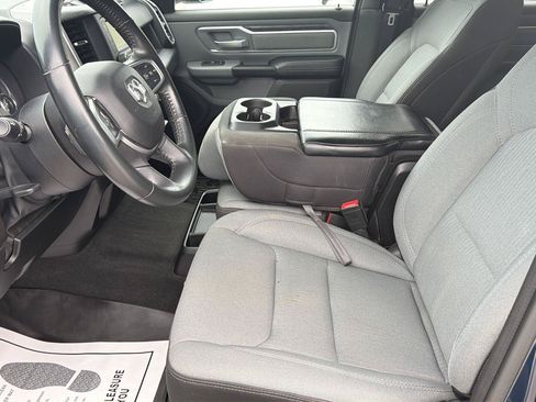 Used 2022 RAM 1500 Big Horn AWD/4WD image 12