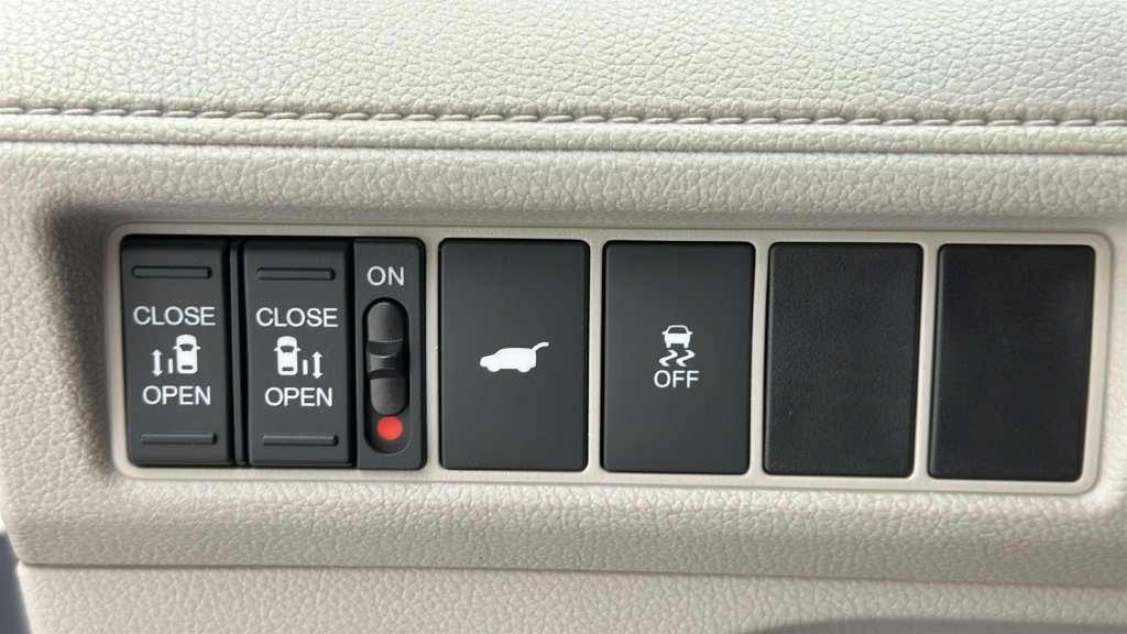 Used 2025 Honda Odyssey EX-L image 22