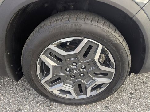 Used 2023 Hyundai Santa Fe Limited image 11