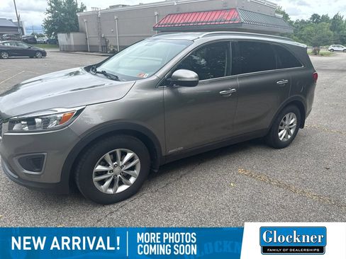 Used 2016 Kia Sorento LX w/ LX Convenience Package AWD/4WD image 1