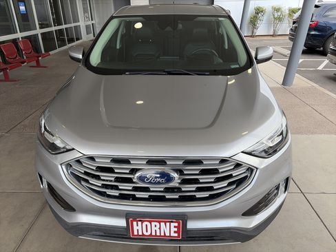 Used 2022 Ford Edge SEL w/ Convenience Package AWD/4WD image 2