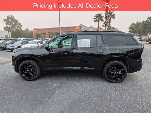 Used 2024 Chevrolet Traverse RS FWD image 7