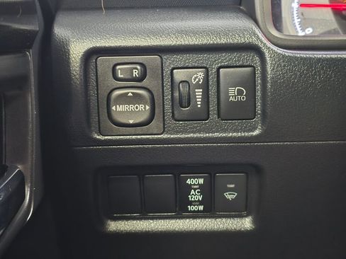 Used 2022 Toyota 4Runner TRD Off-Road Premium image 25