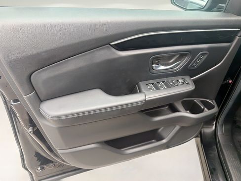 Used 2024 Honda Pilot EX-L image 19