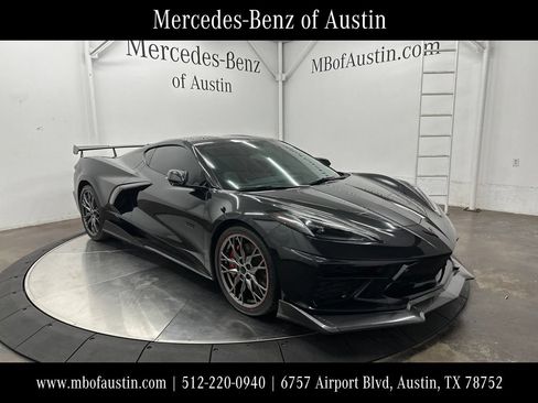Used 2023 Chevrolet Corvette Stingray Premium Cpe w/ Z51 Performance Package RWD image 1