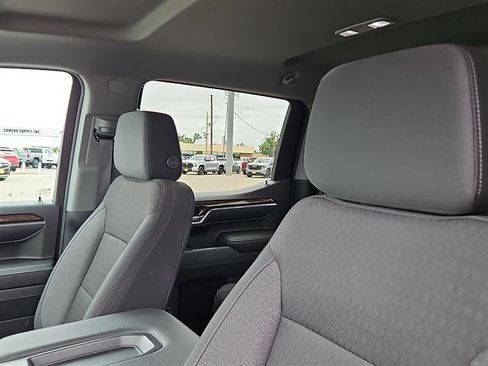 Used 2024 GMC Sierra 1500 Elevation AWD/4WD image 11