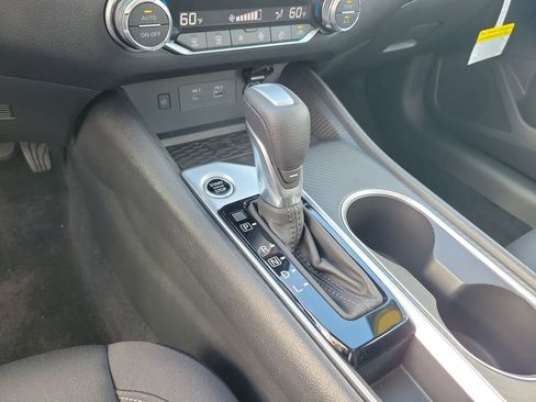 Used 2025 Nissan Altima 2.5 SV w/ SV Special Edition Package image 23