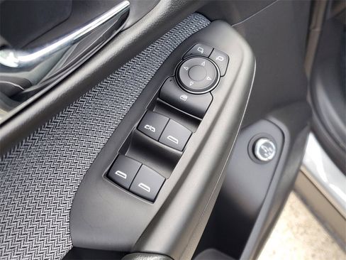 New 2026 Chevrolet TrailBlazer LT w/ Convenience Package image 20