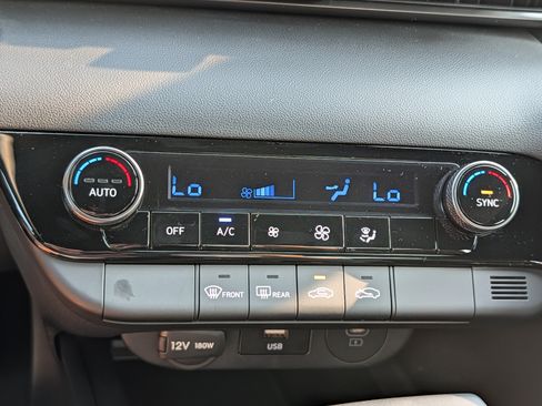 Certified 2026 Hyundai Elantra Sport w/ Cargo Package FWD image 23