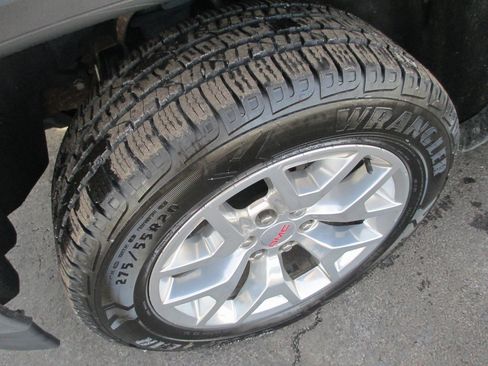 Used 2018 GMC Sierra 1500 SLT w/ SLT Premium Package image 12