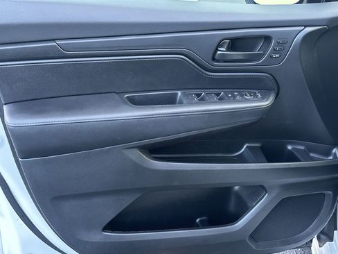 Used 2024 Honda Odyssey Sport image 14