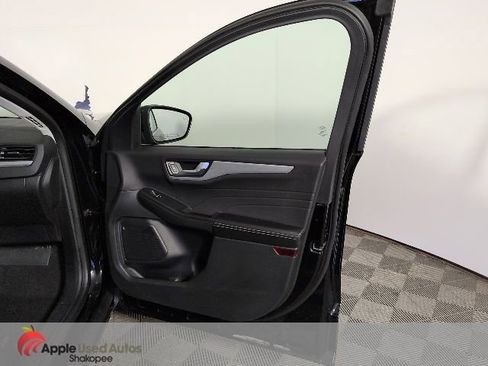 Used 2024 Ford Escape Platinum AWD/4WD image 41
