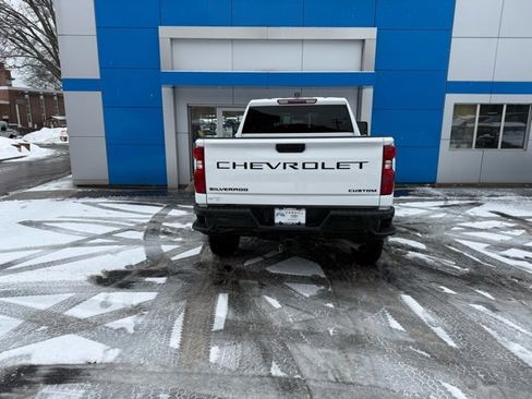 Certified 2025 Chevrolet Silverado 2500 Custom w/ Custom Value Package image 7