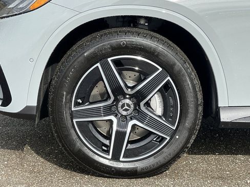 New 2026 Mercedes-Benz GLC 300 4MATIC image 11