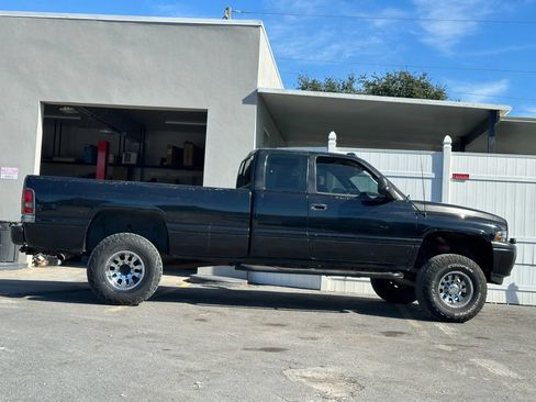 Used 1996 Dodge Ram 2500 Truck 4x4 Club Cab image 5