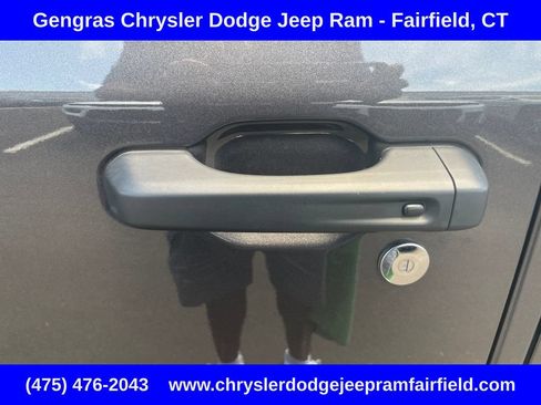 Certified 2025 Jeep Wrangler Unlimited Sahara AWD/4WD image 44