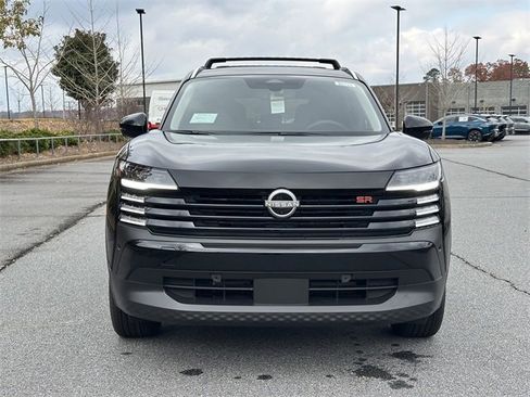 New 2026 Nissan Kicks SR image 2