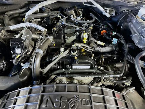 Certified 2021 Ford Ranger Lariat w/ Tremor Off-Road Package image 9