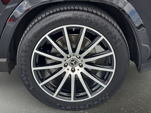 Used 2024 Mercedes-Benz GLS 450 4MATIC image 31