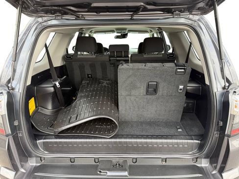 Used 2023 Toyota 4Runner SR5 image 17