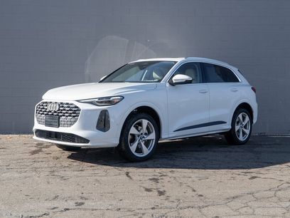 New 2025 Audi Q5 Premium Plus