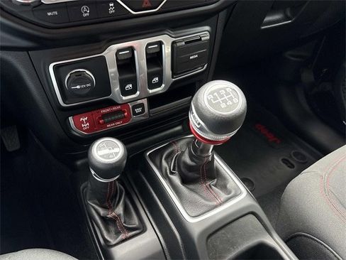 Used 2020 Jeep Wrangler Rubicon image 33