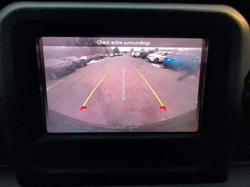 Used 2021 Jeep Wrangler Unlimited Sport image 26